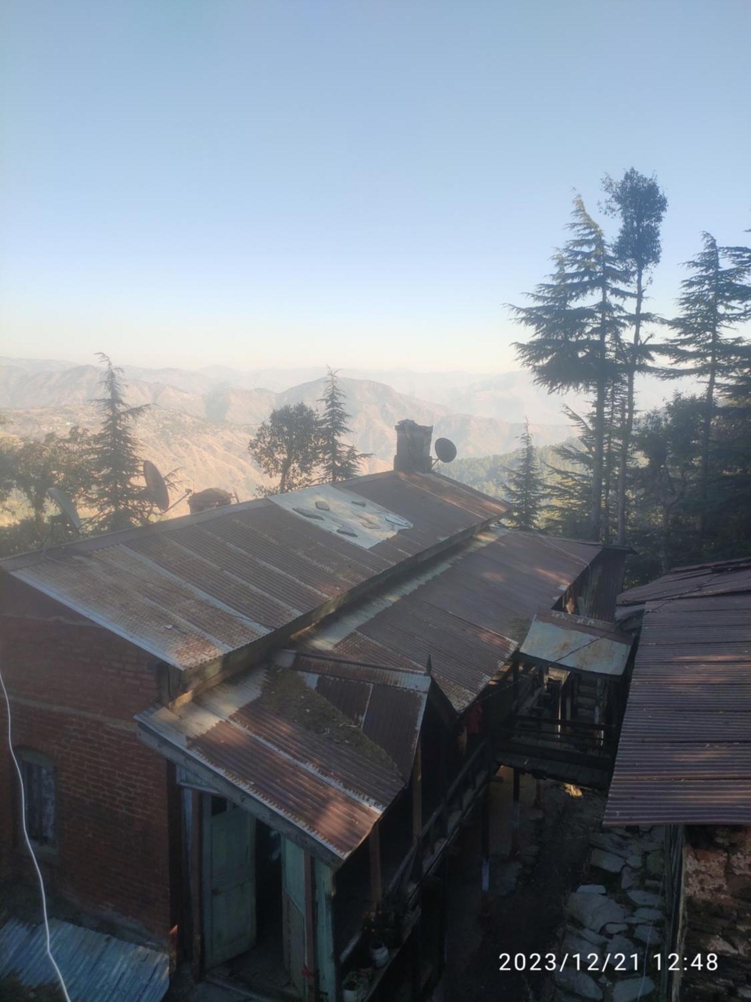 Tree Valley Homestay Чайл Екстериор снимка