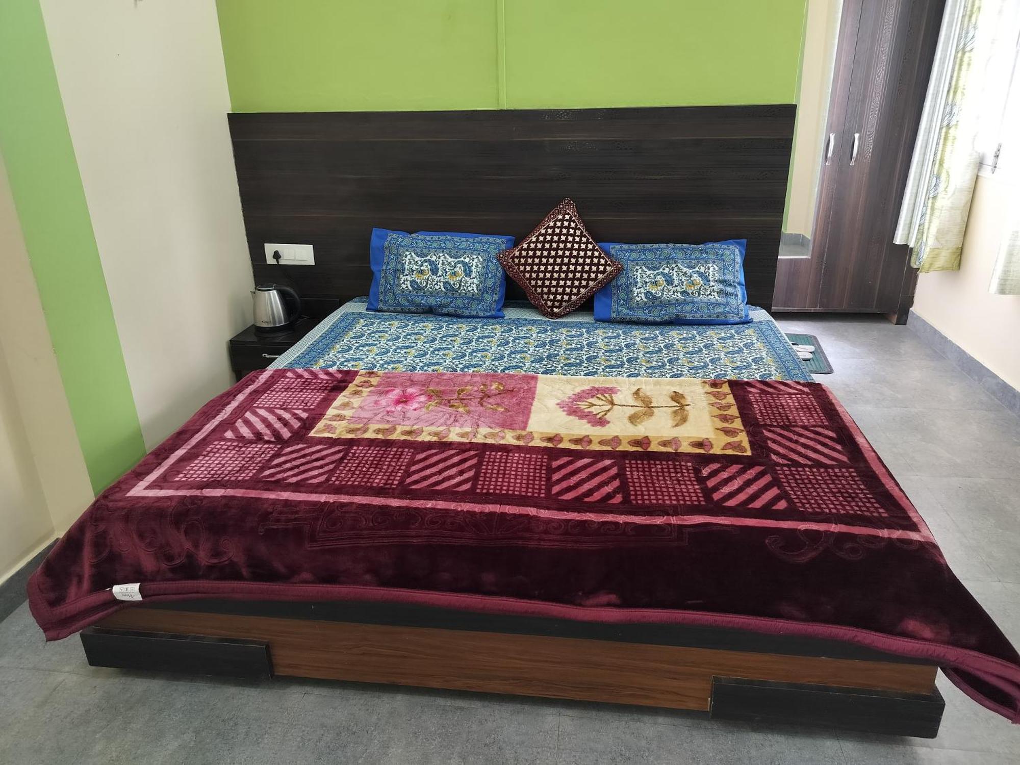 Tree Valley Homestay Чайл Екстериор снимка